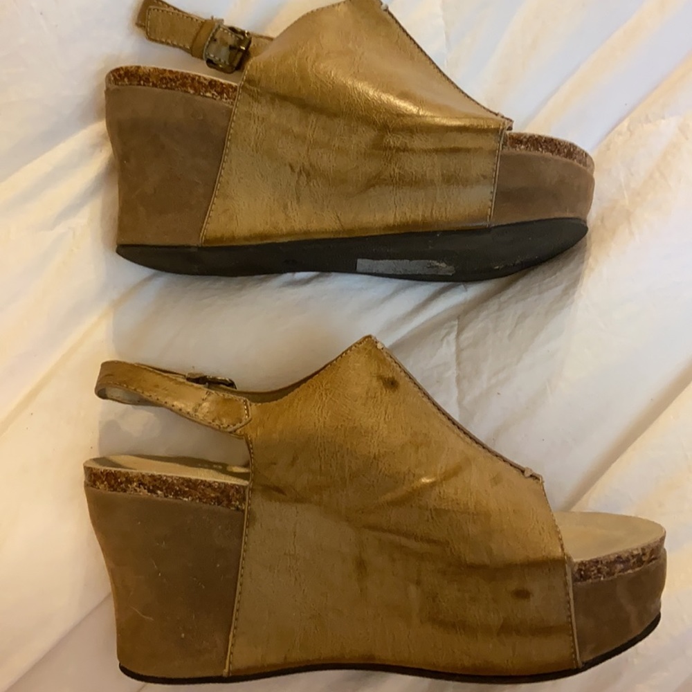 Shoes - Picture 4 of 5